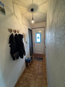 EXCLUSIVITÉ – Charmante maison individuelle de plain-pied avec piscine et 2 garages à Peyruis !