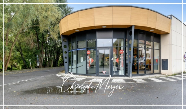 Local commercial à louer 157 m² à Troisfontaines (57), proche de Sarrebourg (57), aménagé, avec climatisation réversible