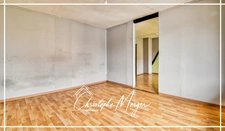 House for sale – 6 bedrooms – 175 m² – in Sarrebourg (57), city center, spacious, with garden and garages