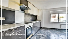 Maison à vendre 3 chambres 100m² à Lindre-Basse (57) proche de Dieuze, conviviale avec grand jardin