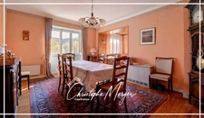 Building for sale in DOLVING (57), near Sarrebourg, bar – restaurant – apartment, with garden