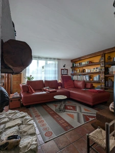 Baisse de prix Maison à Evres de 130m2 avec un Gite 150m2 séparé et des  espaces granges, asinerie . Exclusivité.  