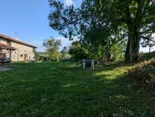Baisse de prix Maison à Evres de 130m2 avec un Gite 150m2 séparé et des  espaces granges, asinerie . Exclusivité.  