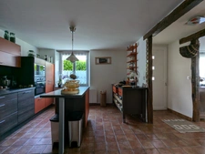 Baisse de prix Maison à Evres de 130m2 avec un Gite 150m2 séparé et des  espaces granges, asinerie . Exclusivité.  