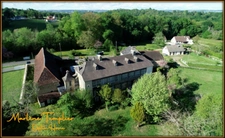 Propriété de caractère 450 m² – 8 000 m² terrain – Vue Pyrénées – 5 min Monein