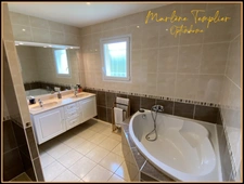 Rare à LUCQ DE BEARN ! Cette villa de plain-pied avec vue sur les Pyrénées !