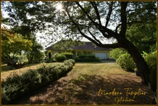 Rare à LUCQ DE BEARN ! Cette villa de plain-pied avec vue sur les Pyrénées !