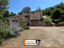 Maison contemporaine avec espaces polyvalents
