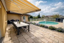 Maison familiale avec piscine à GEVREY-CHAMBERTIN