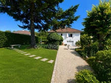 MAISON INDIVIDUELLE – 3 CHAMBRES – SOUS-SOL COMPLET – JARDIN ARBORÉ