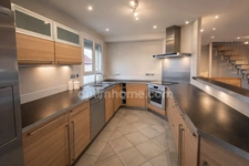Maison familiale avec piscine – 156 m² habitables  à GEVREY-CHAMBERTIN