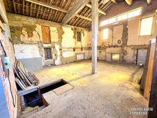 Propriété à fort potentiel – Hangars & bâtiments – 450 m² exploitables sur 2 000 m² de terrain – Changement de destination possible