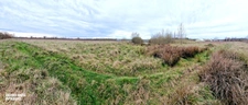 Terrain agricole douze hectares, vergers, hangar bio-climatique fermé, hangar ouvert, serres, rucher, lac artificiel,...