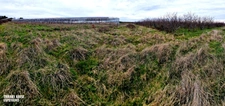 Terrain agricole douze hectares, vergers, hangar bio-climatique fermé, hangar ouvert, serres, rucher, lac artificiel,...