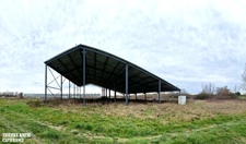 Terrain agricole douze hectares, vergers, hangar bio-climatique fermé, hangar ouvert, serres, rucher, lac artificiel,...