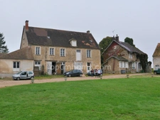 Corps de ferme  GARANCIERES (78)