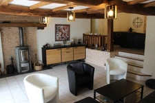 Dpt Maine et Loire (49), à vendre proche  de Cholet, maison de caractère avec 6 chambres sur 3750 m² de terrain + dépendance