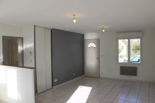 Maison de plain-pied non mitoyenne  à vendre 5 pièces Saint Quentin en Mauges 49)