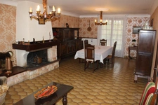 Maison à vendre 7 pièces avec 6 chambres à CHOLET (49)