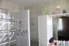 Dpt Deux Sèvres (79), à vendre BRESSUIRE maison sur sous-sol P6 de 170m² sur un terrain de 1255m²