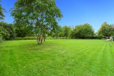 Maison individuelle 4 pièces avec dépendance – terrain de 4 951 m² - Lormaison (60110)