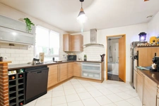 Maison individuelle 4 pièces avec dépendance – terrain de 4 951 m² - Lormaison (60110)