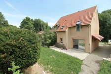 Maison individuelle de 124 m² - 6 pièces - Quartier Le Village à Jouy-le-Moutier (95280)