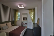 Appartement à vendre 6 pièces  (92) Attention vente interative