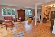 Dpt Hauts de Seine (92), À vendre : Maison familiale d'exception de 217 m2 (290 au sol) – Calme absolu, proche RER Robinson et Vallée aux Loups