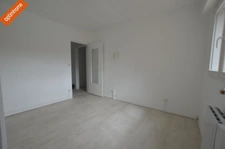  Appartement T4 avec 3 chambres, parking intérieur à Lens