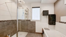 Maison de plain-pied 6 pièces + garage avec piscine à vendre à Charmeil, proche Vichy – 142 m² hab - (03)