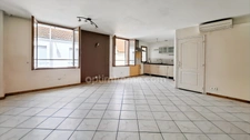 EXCLUSIVITÉ – Maison de ville avec fort potentiel à vendre à Vichy – Garage et pièce aménageable