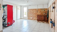 Maison à vendre 6 pièces avec sous-sol complet ESPINASSE VOZELLE (03)
