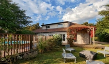 Charmante maison 120 m² hab, 3 chambres, jardin arboré, piscine hors-sol à Espinasse-Vozelle (03)