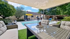 Maison de plain-pied 6 pièces + garage avec piscine à vendre à Charmeil, proche Vichy – 142 m² hab - (03)