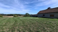 Maison à rénover 3 pièces sur terrain de 2600 m² avec atelier à Hauterive (03)