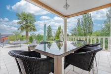 Villa sur sous-sol - 190 m² hab - 7 pièces à CREUZIER LE VIEUX (03)