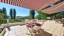 Maison traditionnelle 7 pièces sur sous-sol à SERBANNES (03)