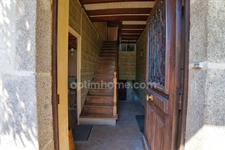 Maison de village 6 pièces avec dépendances sur terrain 2000 m² à Lachaux (63)