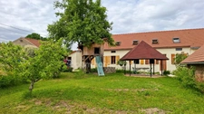 🏡 EXCLUSIVITÉ — Maison de caractère rénovée avec dépendances — Espinasse-Vozelle (03)