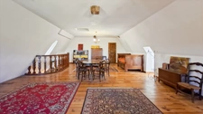 Propriété de caractère du XVIIe siècle avec tour médiévale à vendre proche Lapalisse 9 pièces – 310 m² – 5 850 m² de terrain