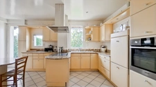 Maison familiale à vendre à Hauterive (03), proche Vichy – 155 m² habitables – 3 chambres – terrain 800 m²