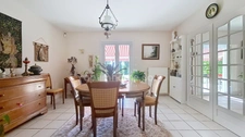 Maison traditionnelle 7 pièces sur sous-sol à SERBANNES (03)