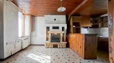 Maison à rénover 3 pièces sur terrain de 2600 m² avec atelier à Hauterive (03)