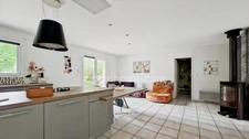 Maison de plain-pied 6 pièces + garage avec piscine à vendre à Charmeil, proche Vichy – 142 m² hab - (03)