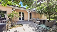 Maison de plain-pied 6 pièces + garage avec piscine à vendre à Charmeil, proche Vichy – 142 m² hab - (03)