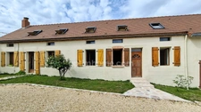 🏡 EXCLUSIVITÉ — Maison de caractère rénovée avec dépendances — Espinasse-Vozelle (03)