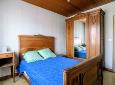 Maison à vendre 5 pièces  plus annexe BEGLES LA Raze (33)