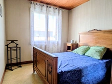 Maison à vendre 5 pièces  plus annexe BEGLES LA Raze (33)