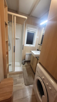 À VENDRE – Chalet face à la mer